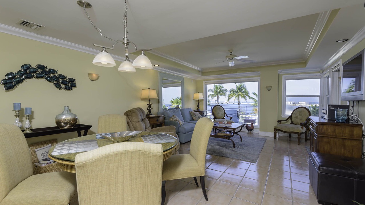 Photo of Livingroom in Truman Annex