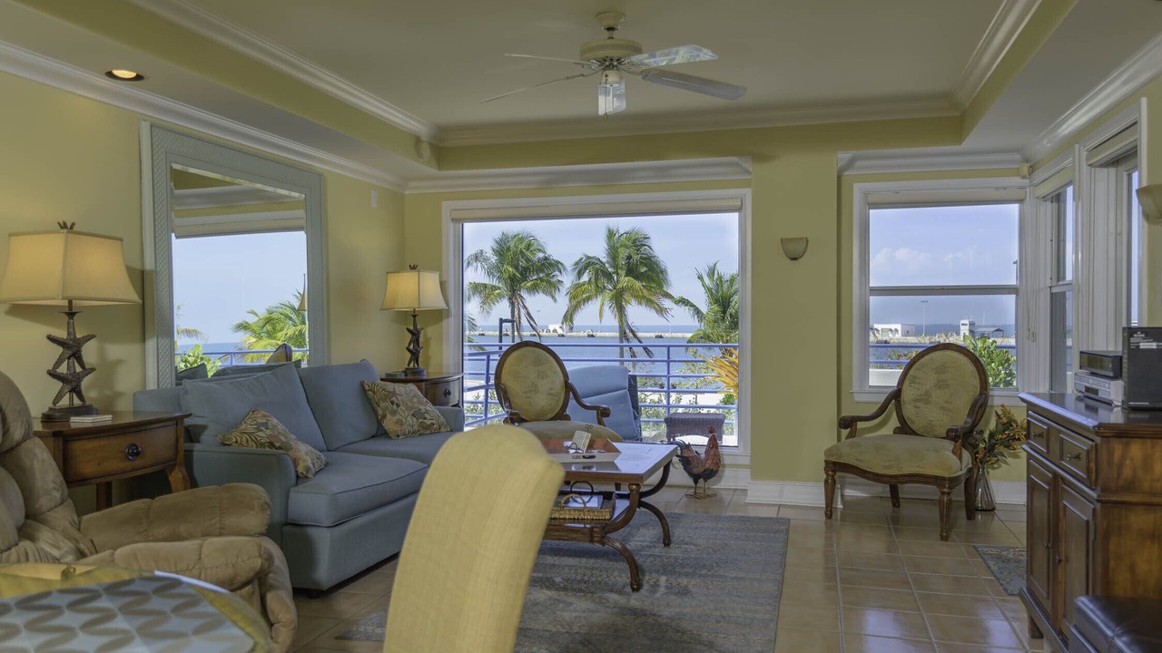 Photo of Livingroom in Truman Annex