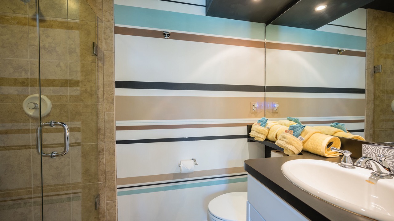 Photo of Bathroom in Bahama Village