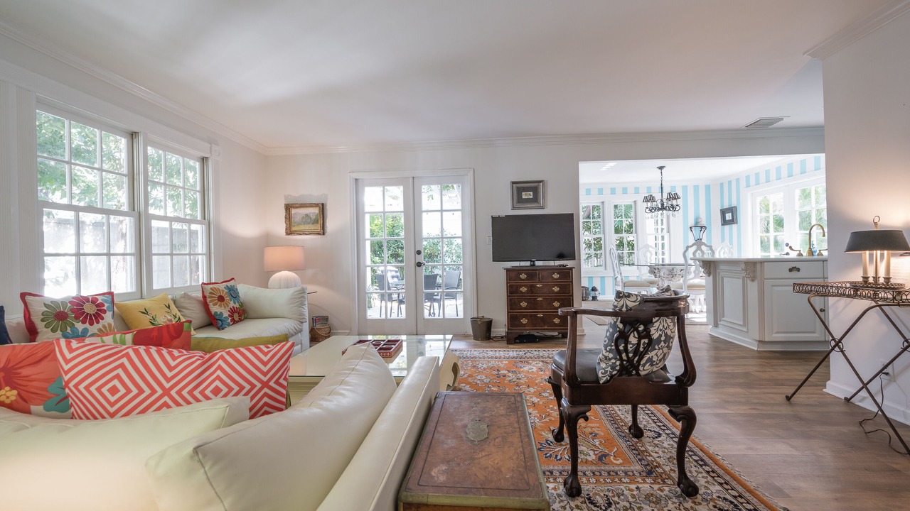 Photo of Livingroom in Bahama Village