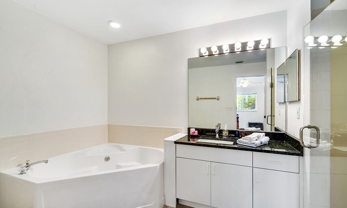 Photo of Bathroom in Biggar