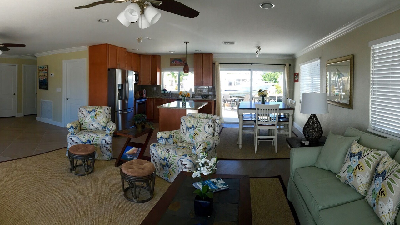 Photo of Bedroom in Marathon