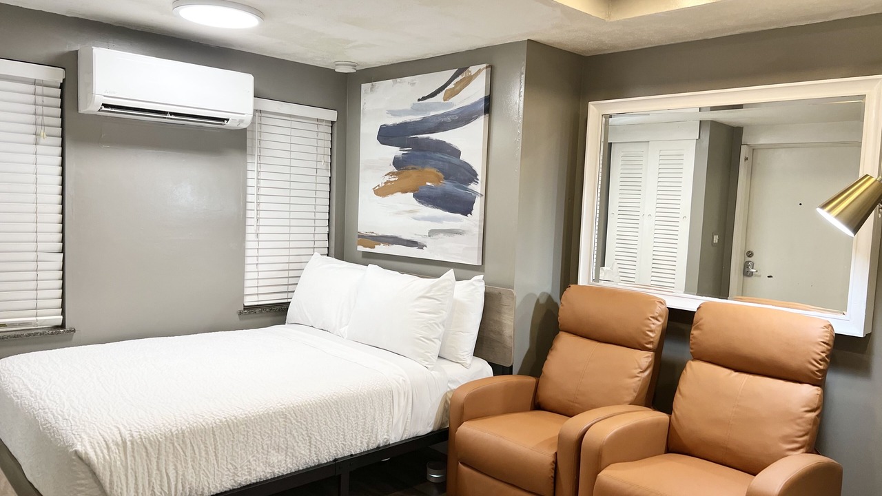 Photo of Bedroom in North Miami