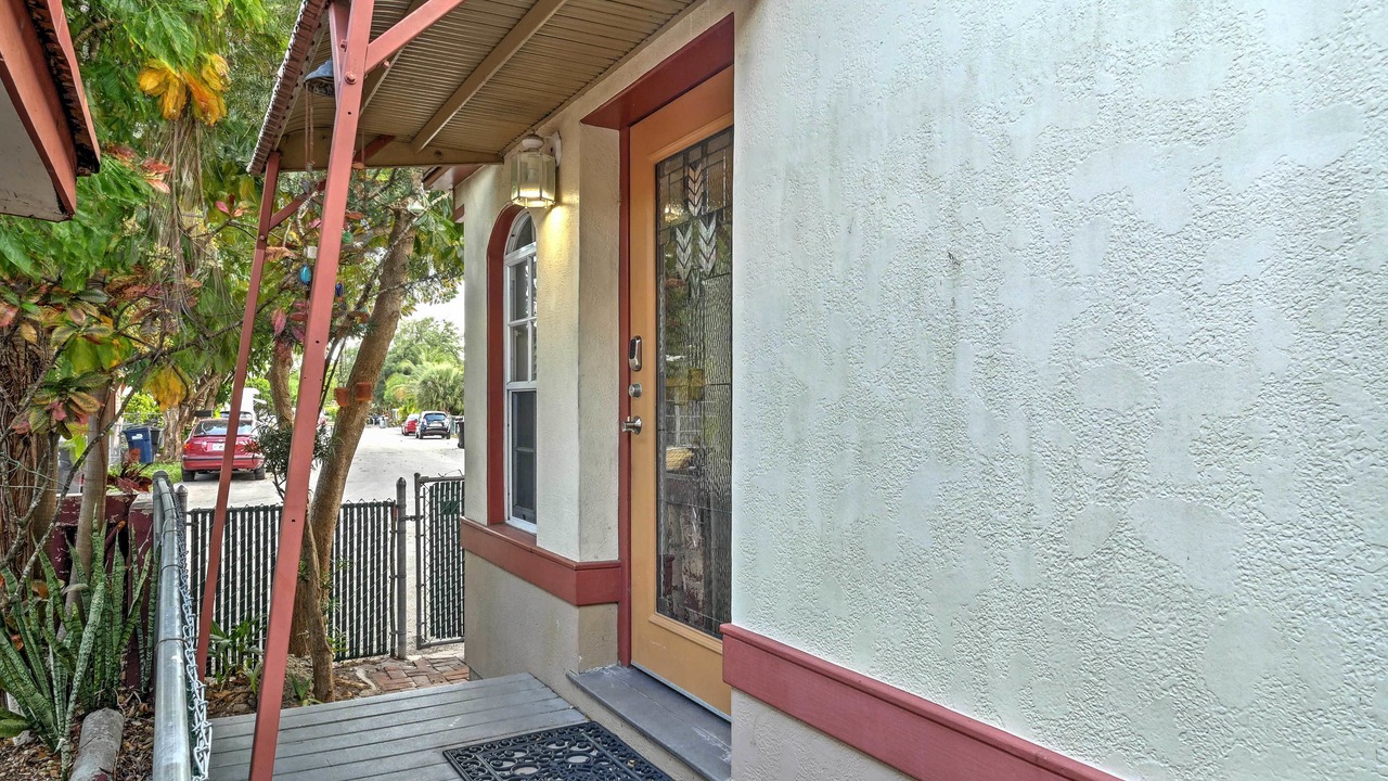 Photo of Outdoor in North Miami