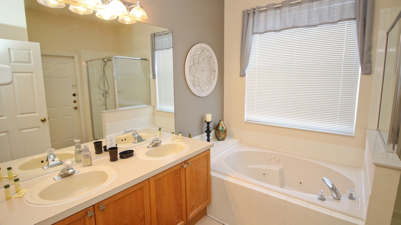 Photo of Bathroom in Windsor Palms