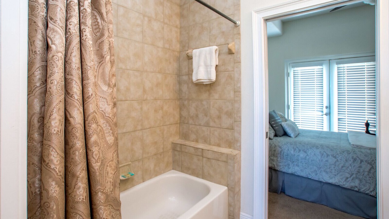 Photo of Bathroom in Bay Esplanade