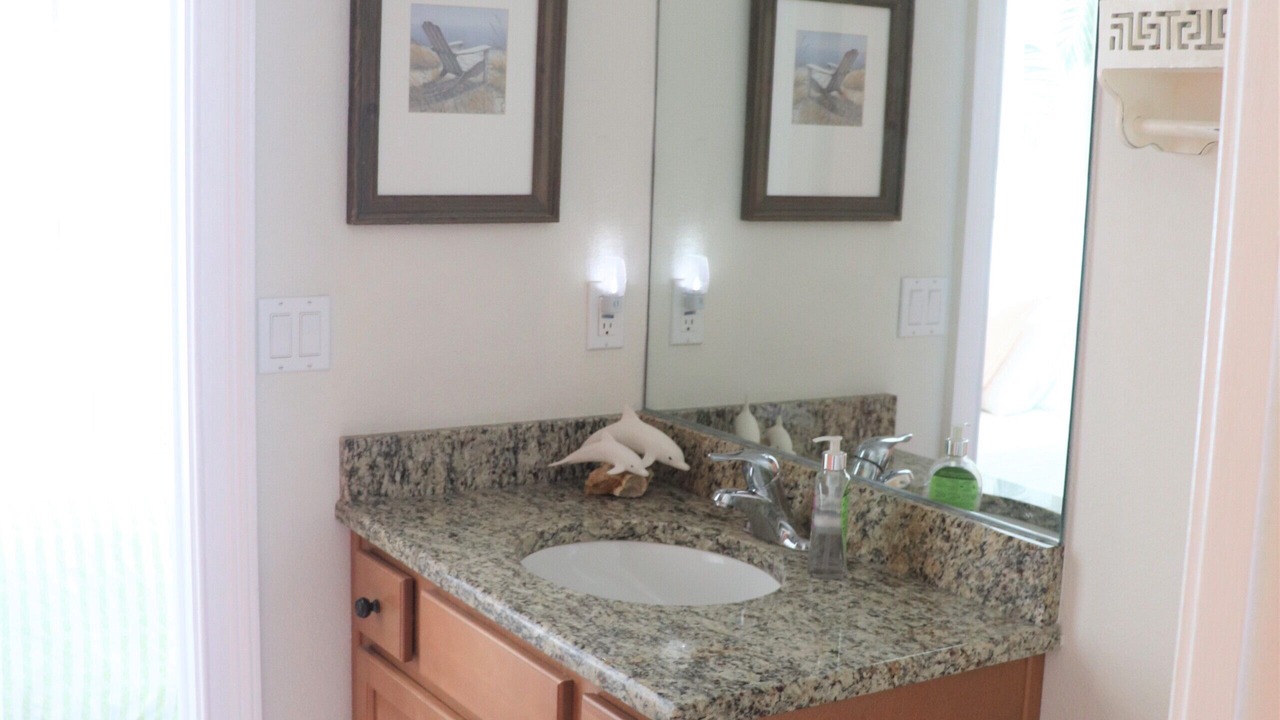 Photo of Bathroom in Bay Esplanade