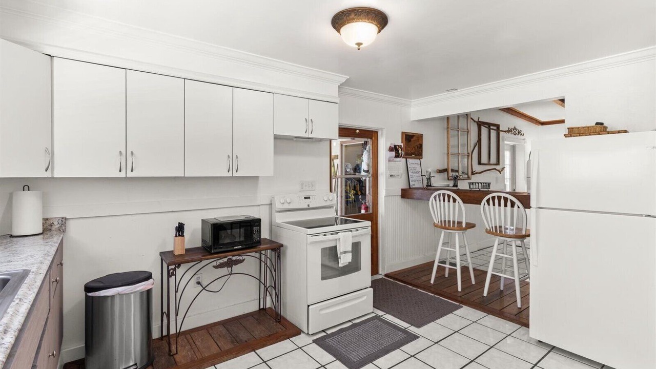 Photo of Kitchen in Crystal River