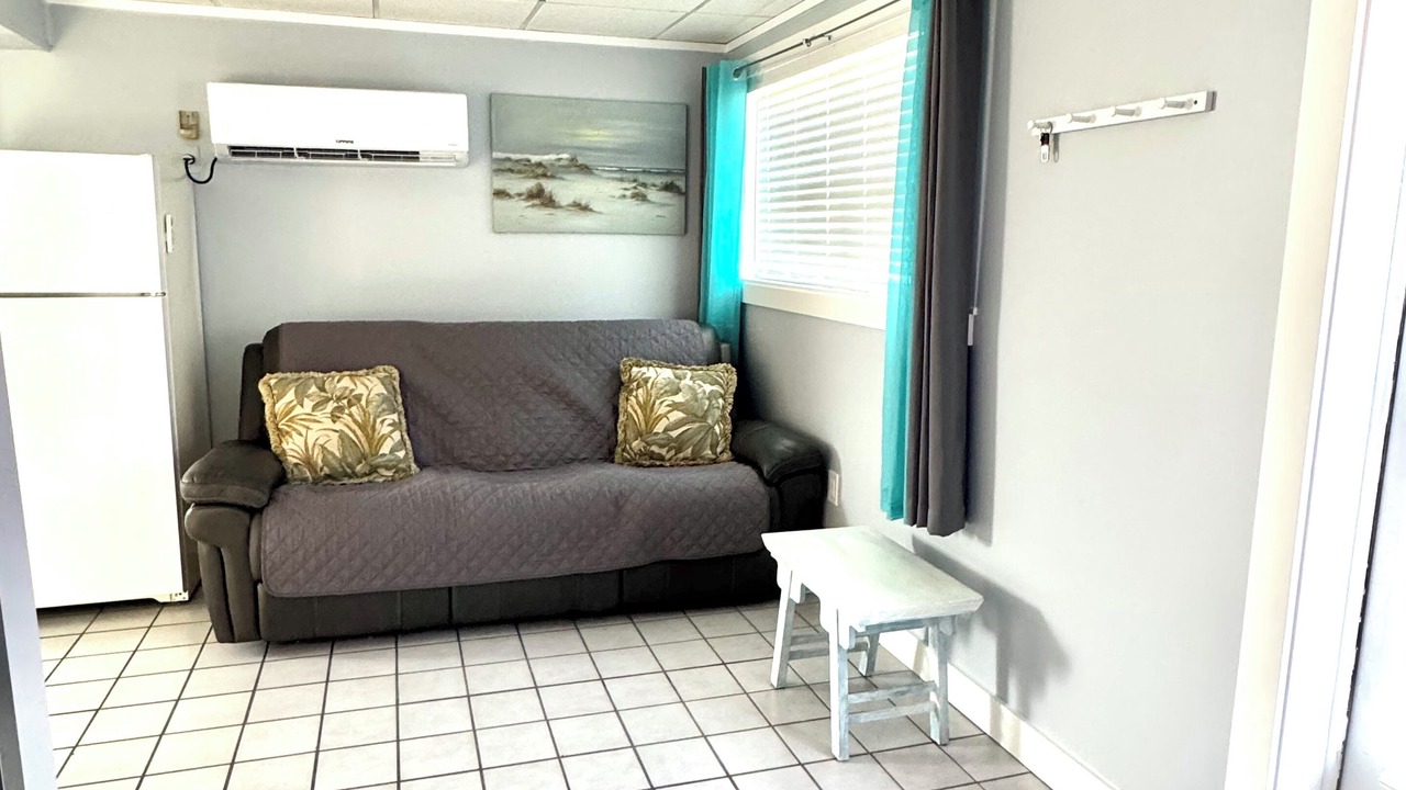 Photo of Livingroom in Pass-a-Grille