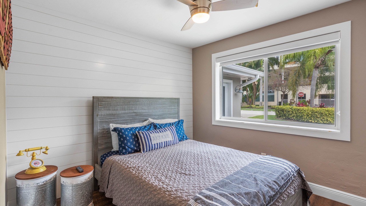 Photo of Bedroom in Deerfield Beach