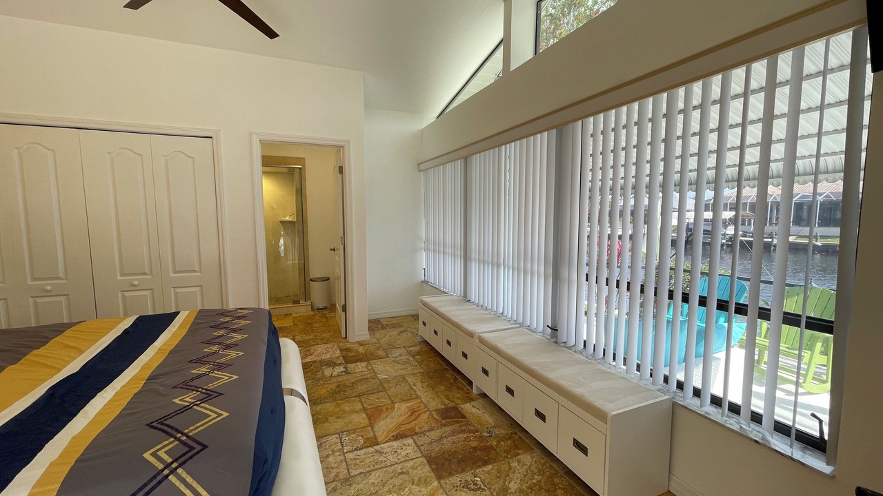 Photo of Bedroom in Pelican