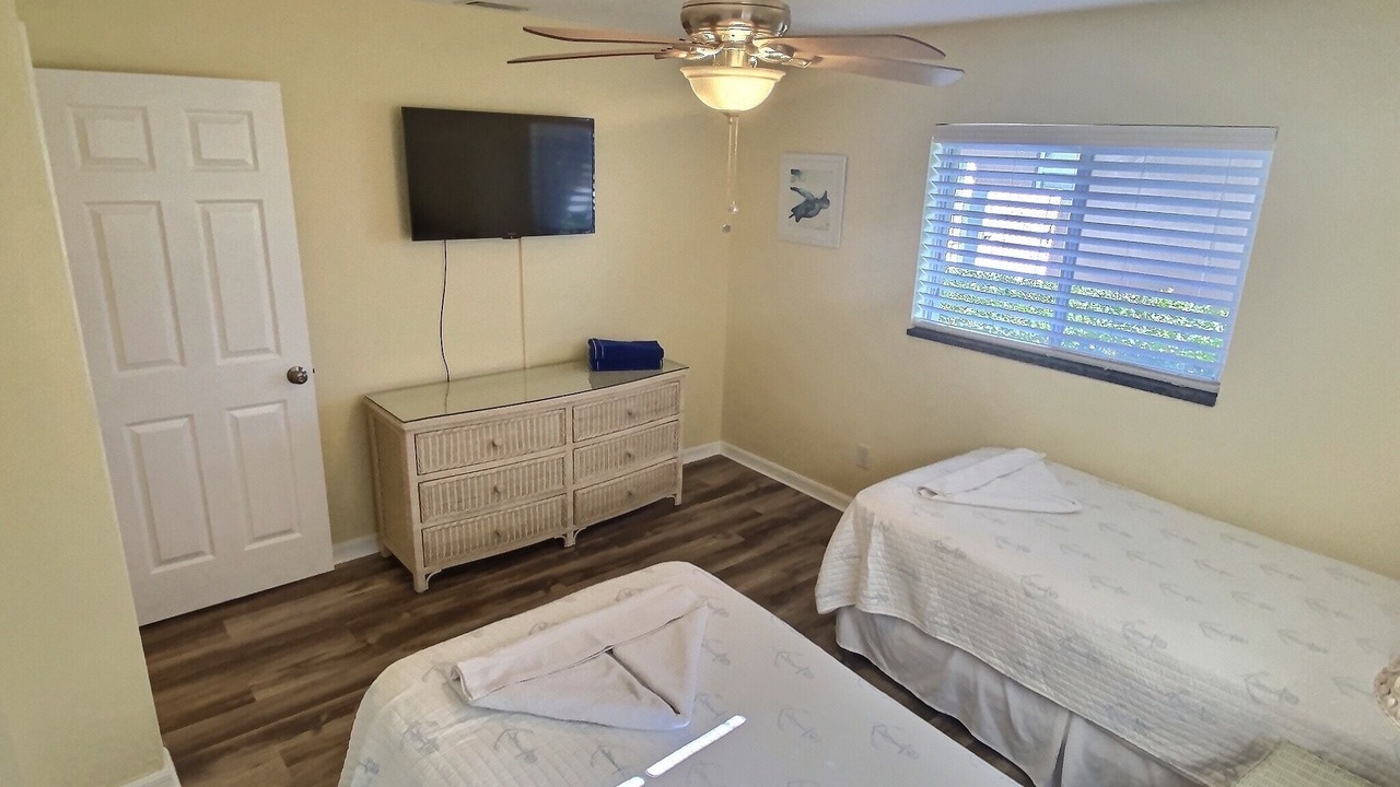 Photo of Bedroom in Caloosahatchee