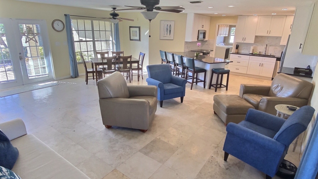 Photo of Livingroom in Caloosahatchee