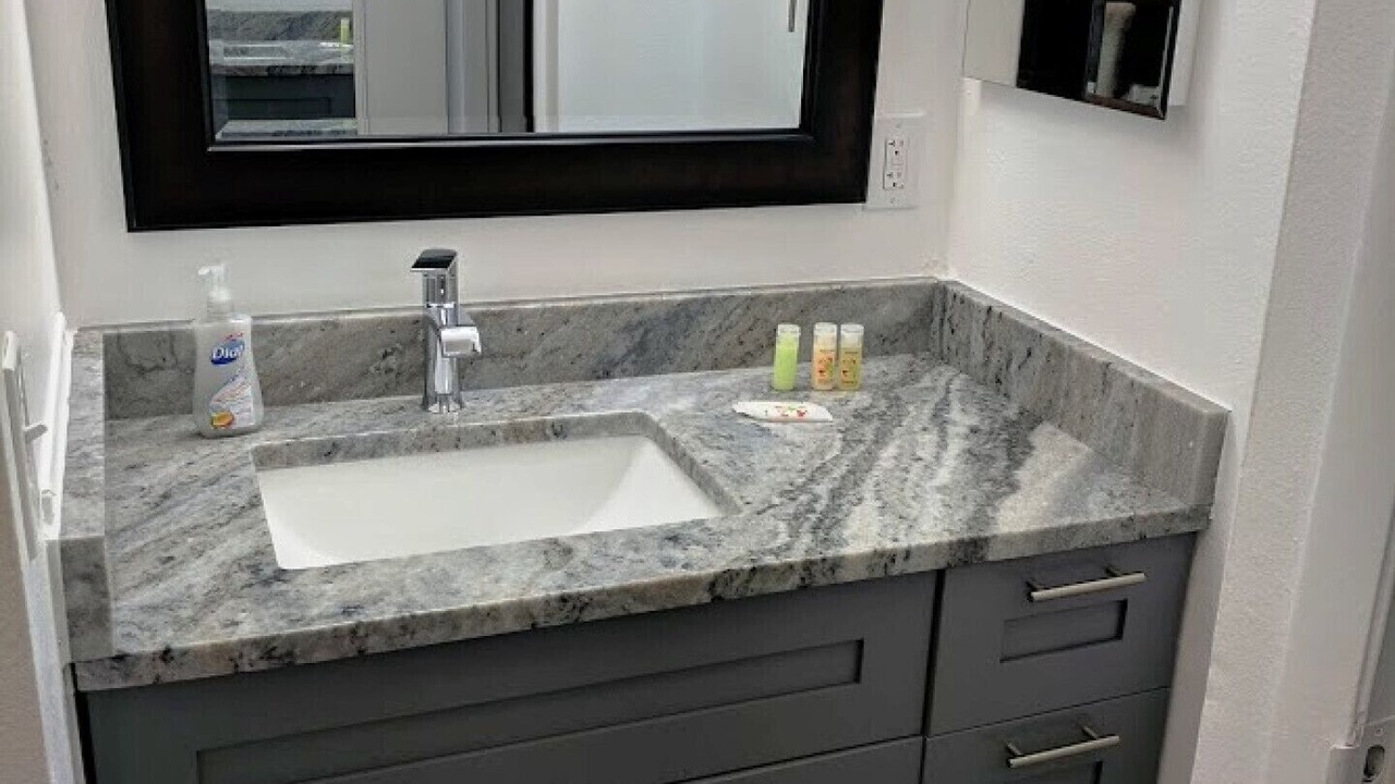 Photo of Bathroom in Laurel Park
