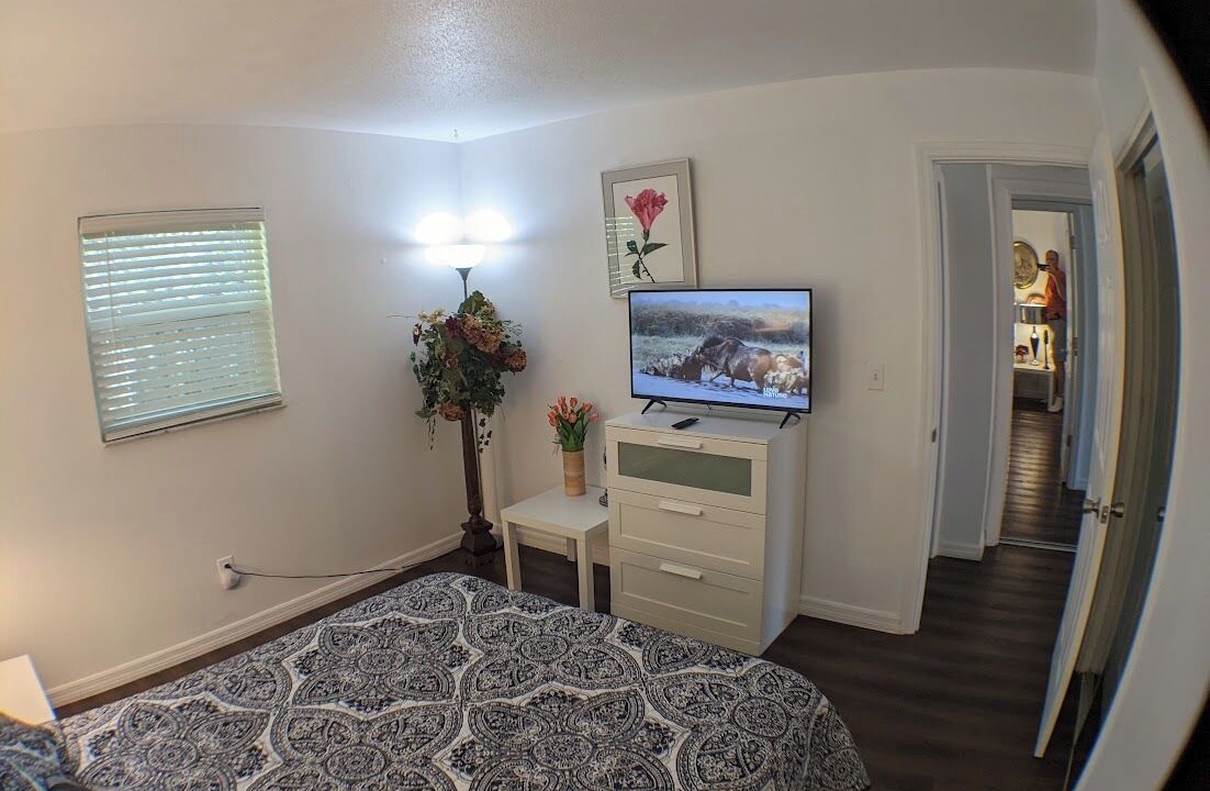 Photo of Bedroom in Laurel Park
