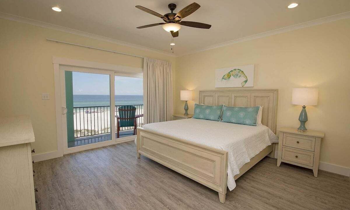 Photo of Bedroom in Gulf Shores