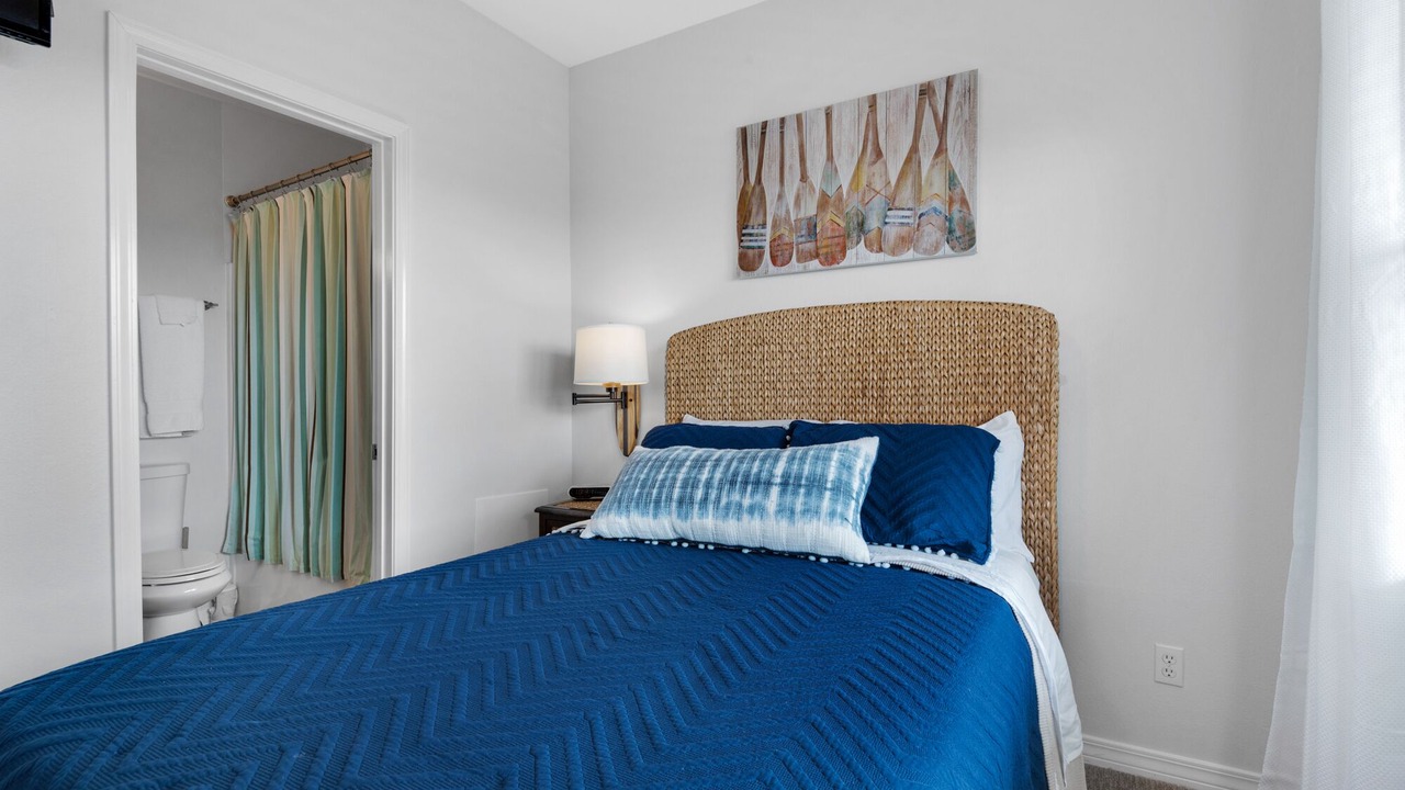 Photo of Bedroom in Pensacola Beach