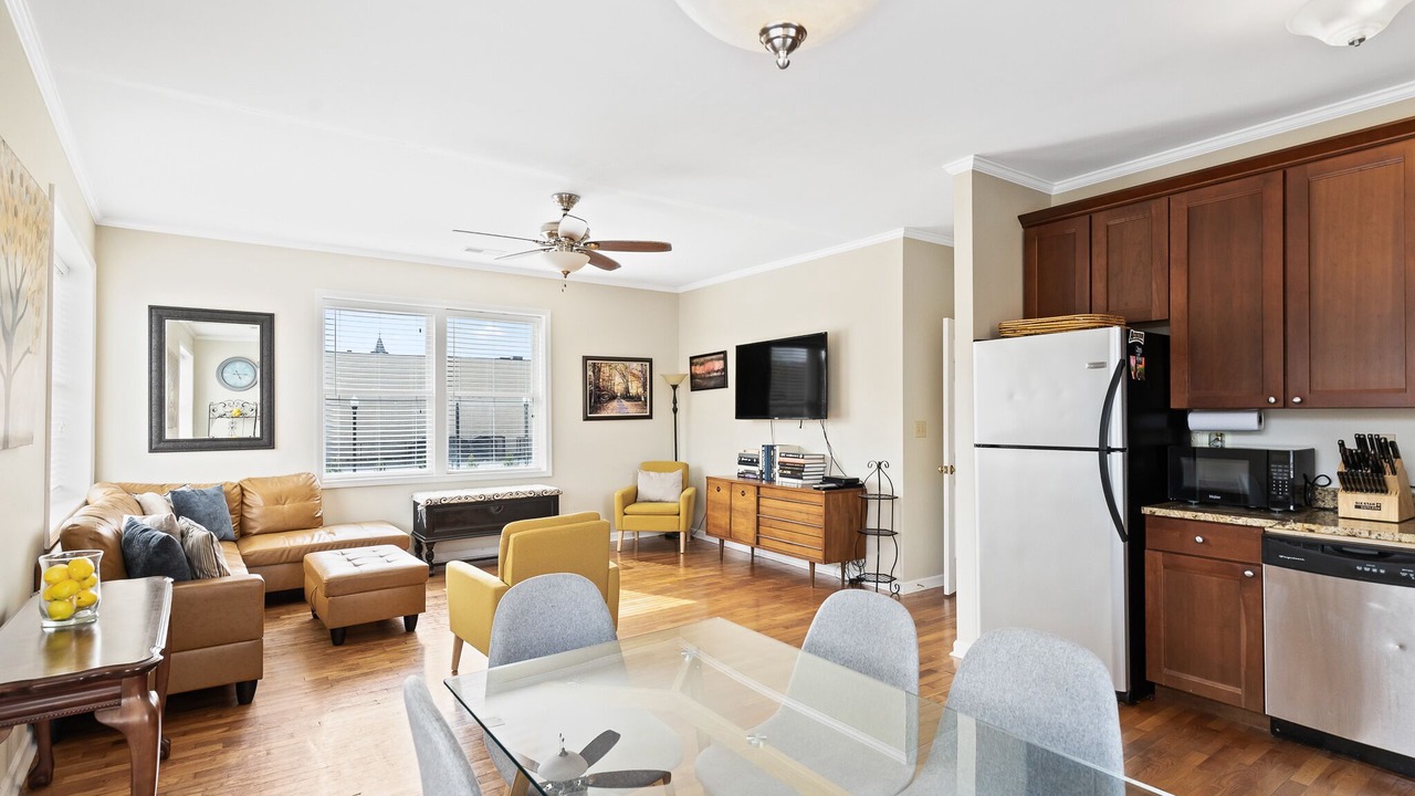Photo of Livingroom in Auburn