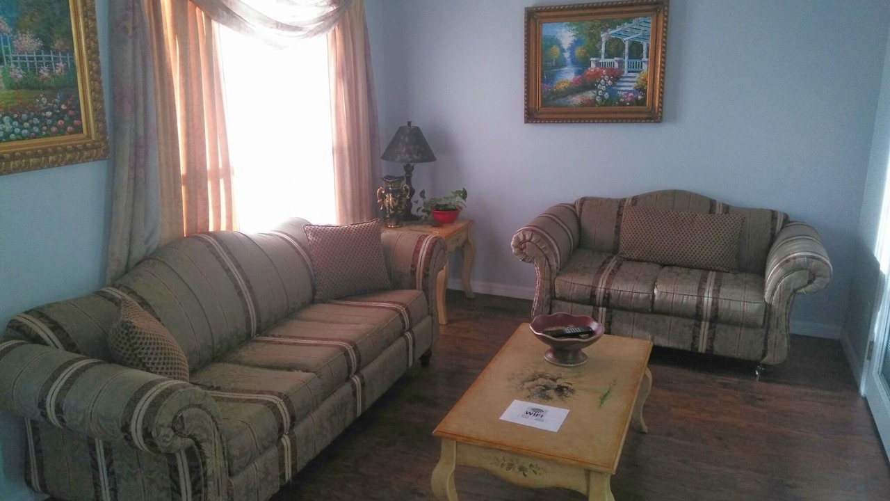 Photo of Livingroom in Woodridge