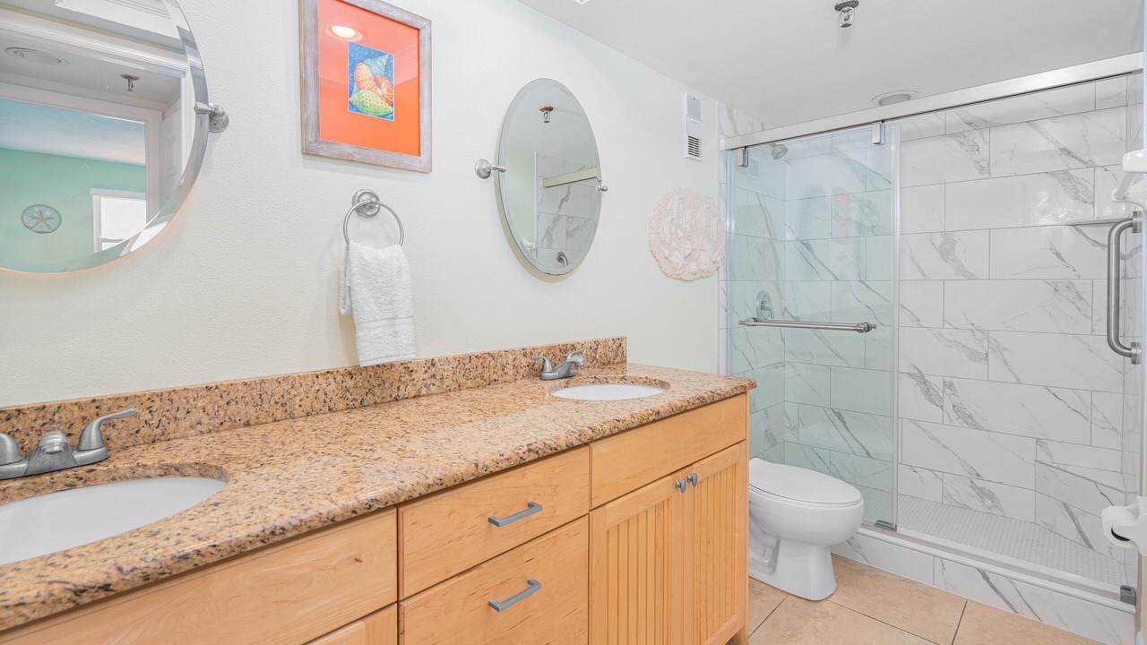 Photo of Bathroom in Redington Shores