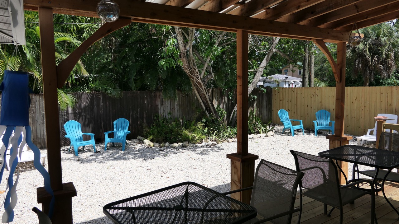 Photo of Outdoor in Altamont Manor