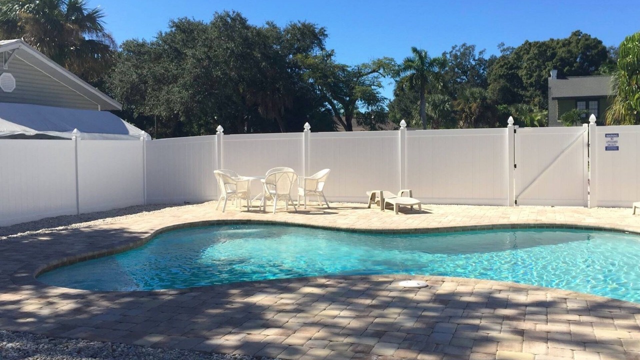 Photo of Outdoor in Altamont Manor