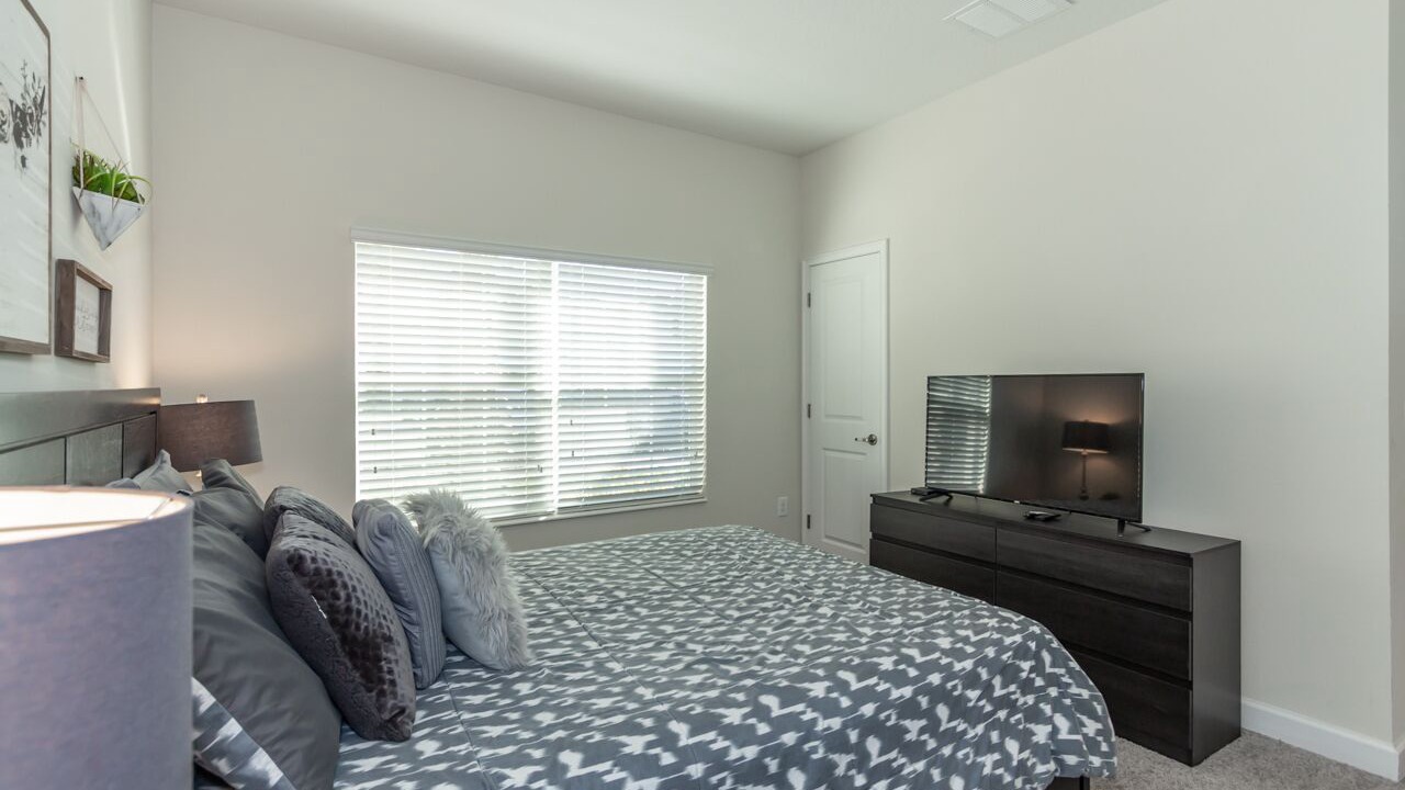 Photo of Bedroom in Davenport