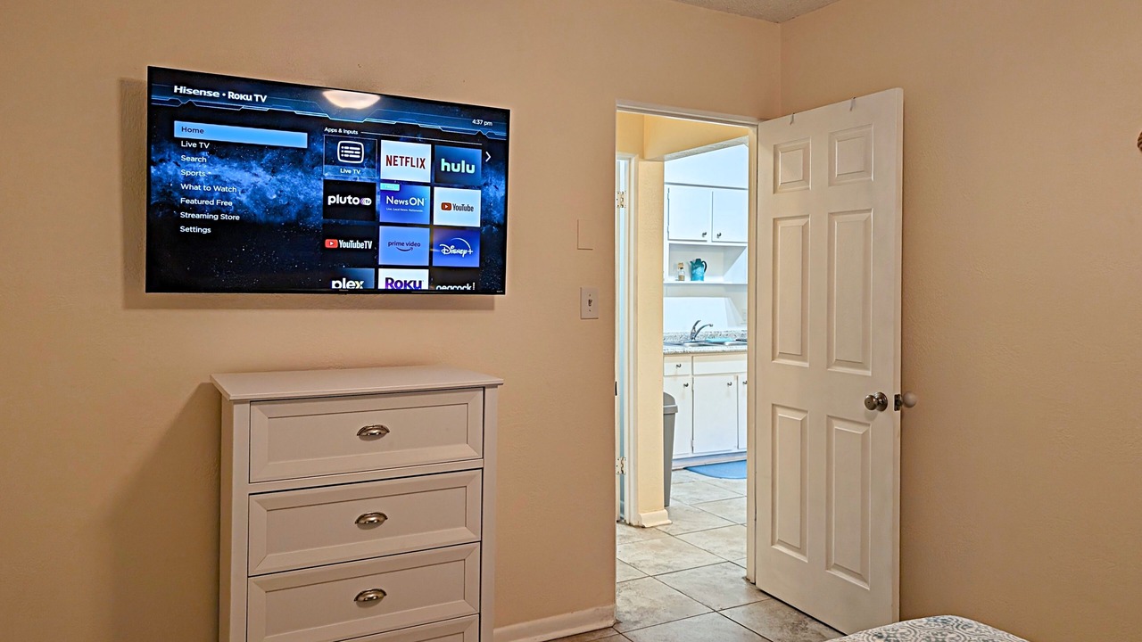 Photo of Bedroom in South Pinellas Community Council