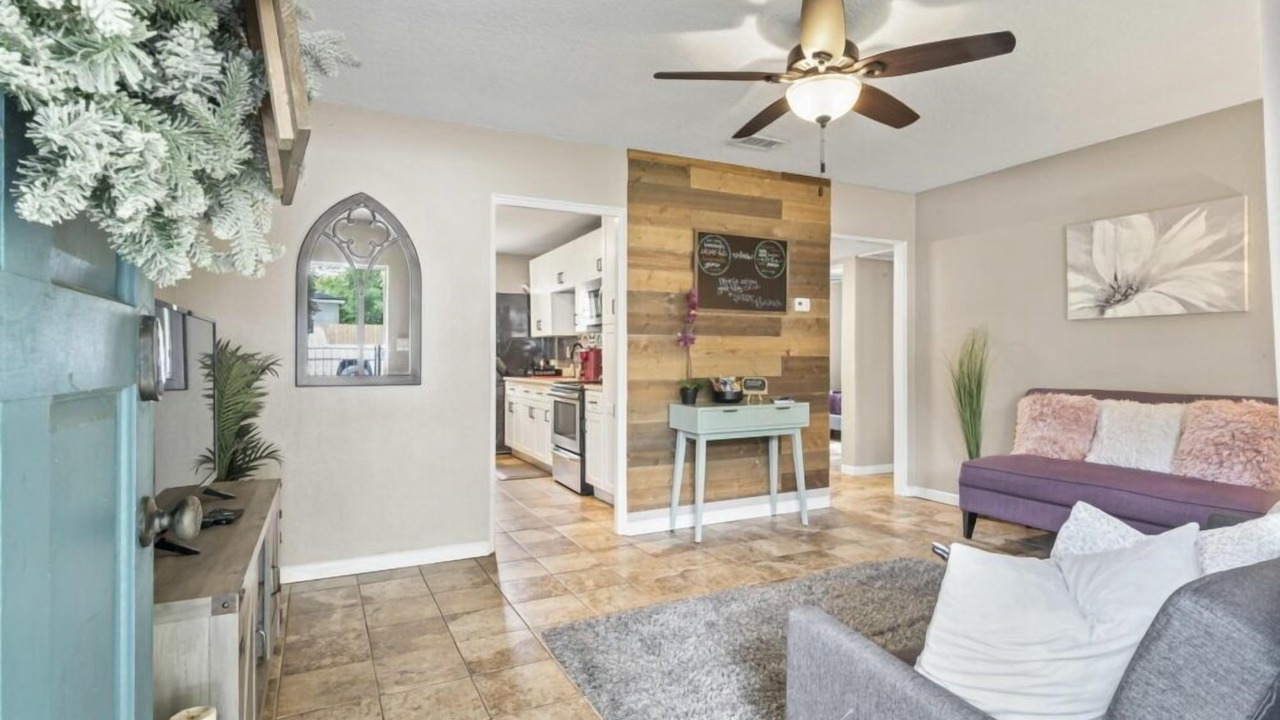 Photo of Livingroom in Riverside