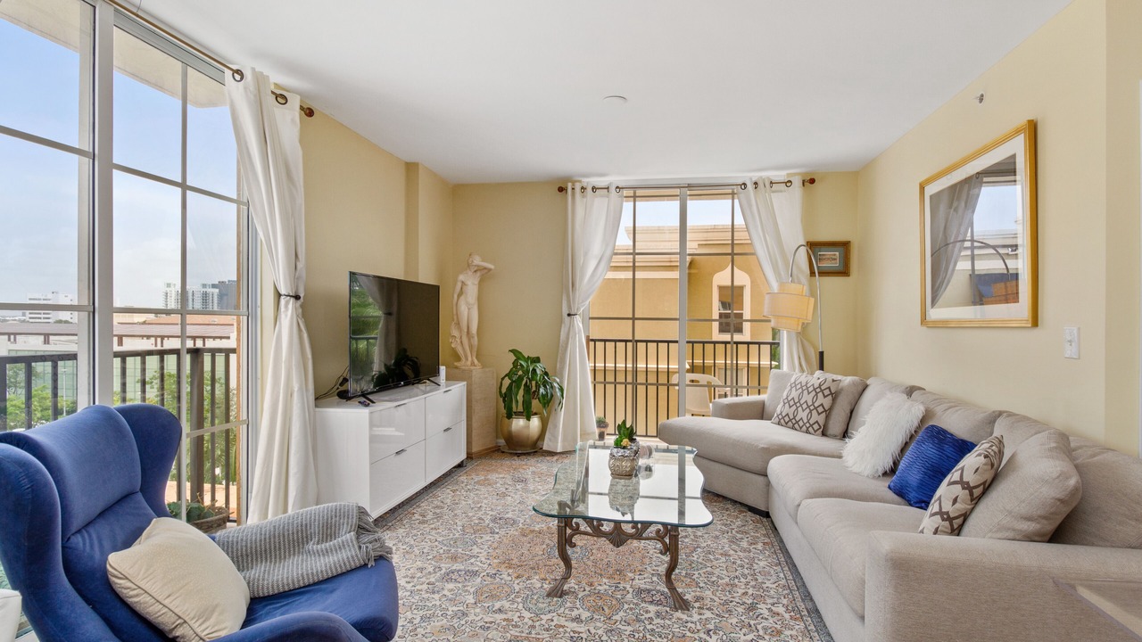 Photo of Livingroom in Downtown West Palm Beach