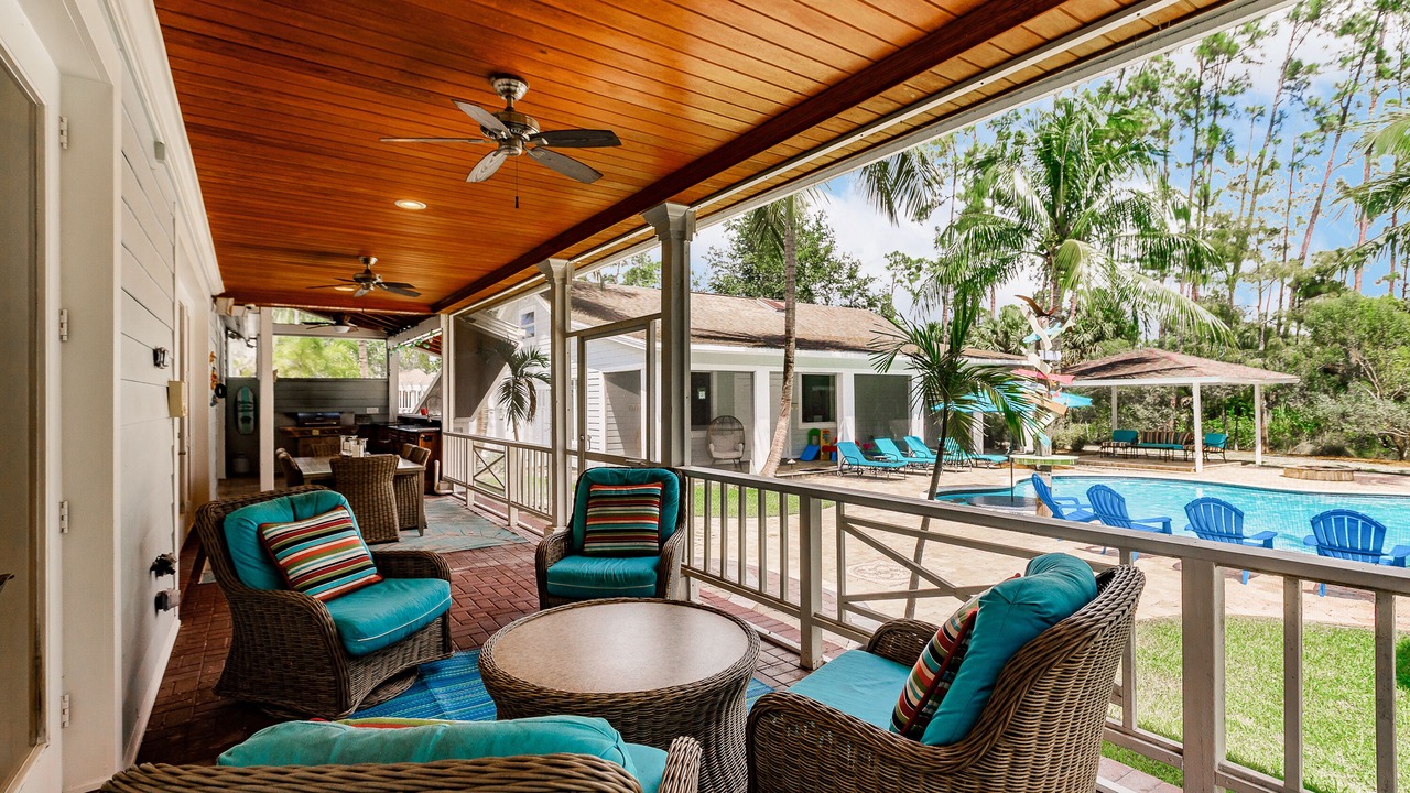 Photo of Patio Balcony in Oakes Estates