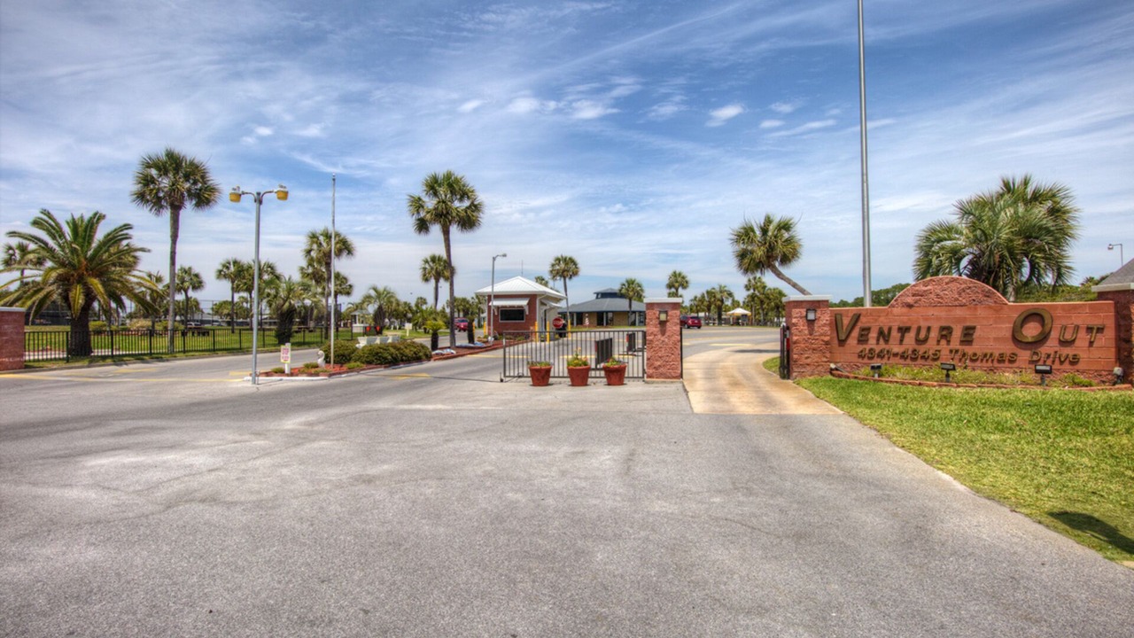 Photo of Others in Lower Grand Lagoon