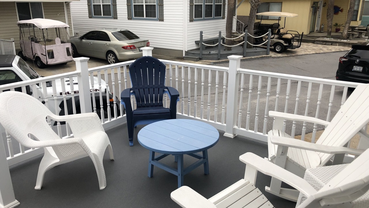 Photo of Patio Balcony in Lower Grand Lagoon