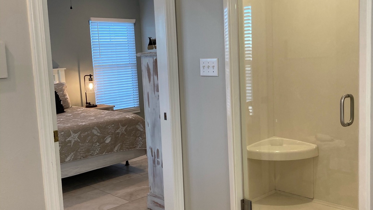 Photo of Bathroom in Southpointe