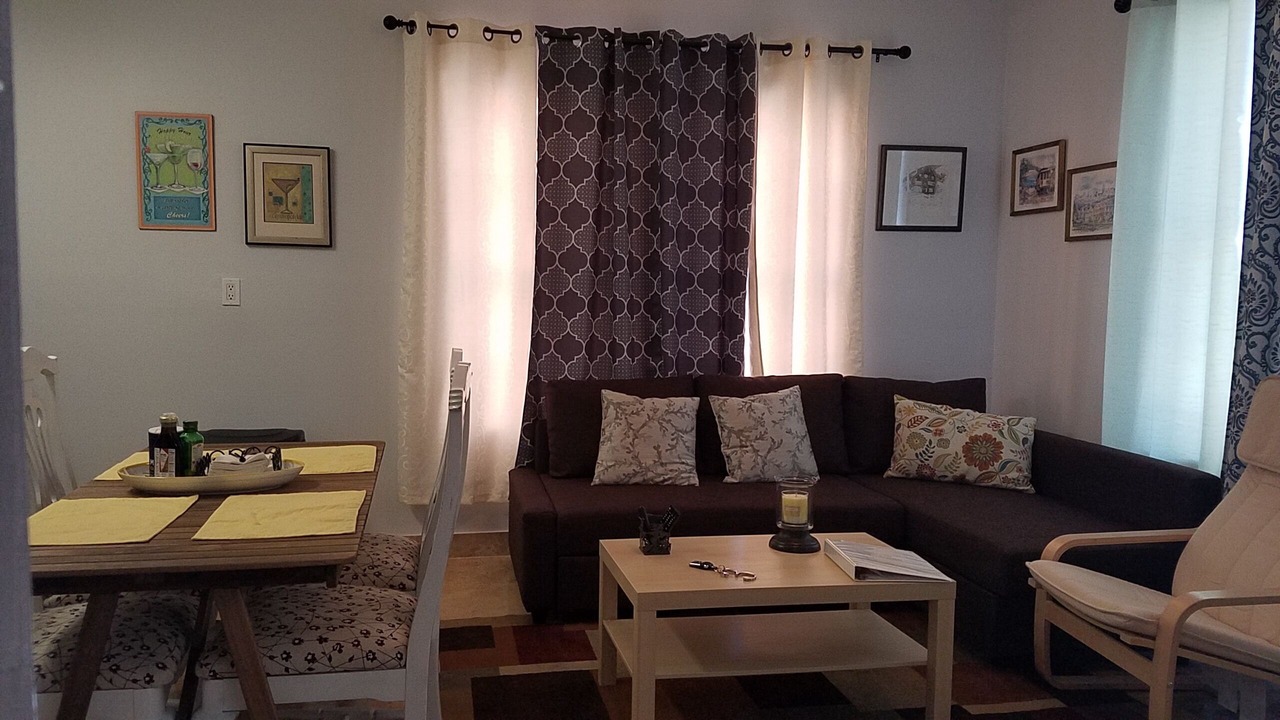 Photo of Livingroom in East Little Havana