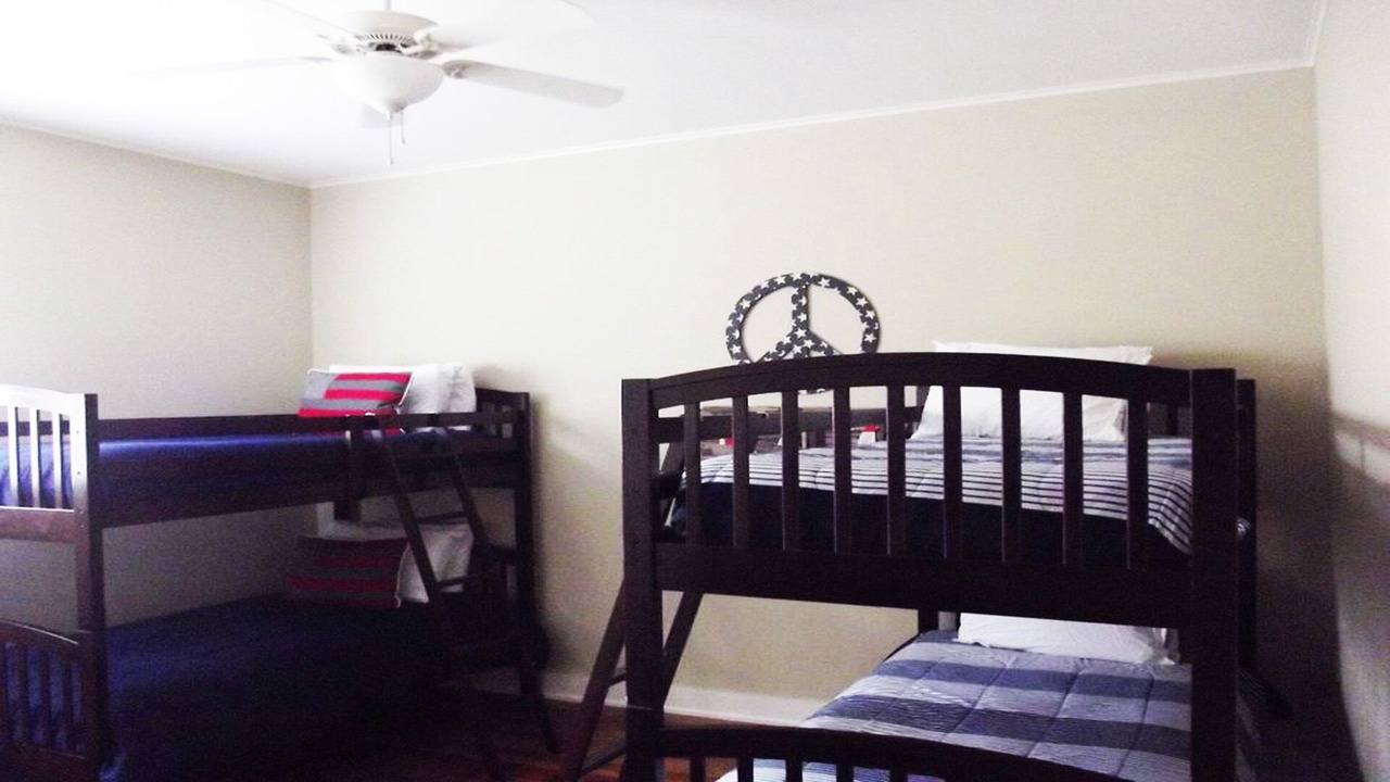 Photo of Bedroom in Alexander City