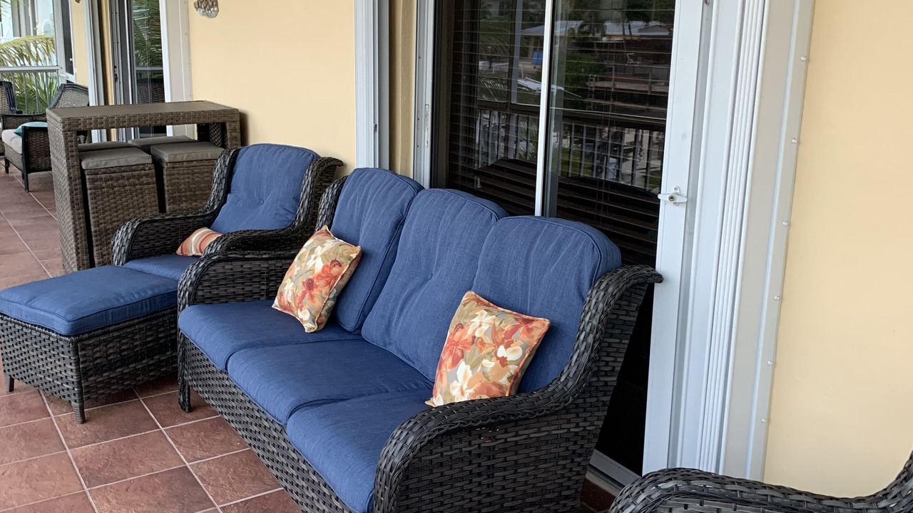 Photo of Patio Balcony in Venetian Shores