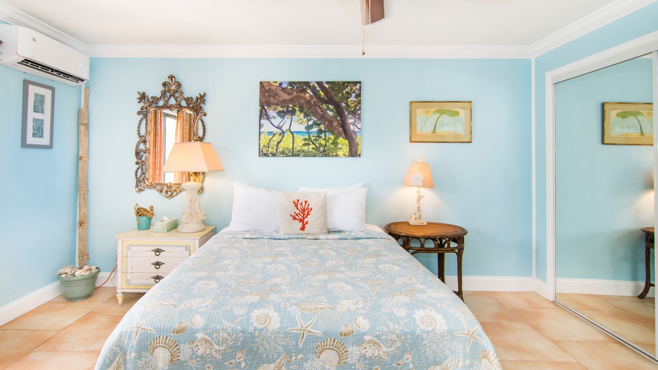 Photo of Bedroom in Juno Beach