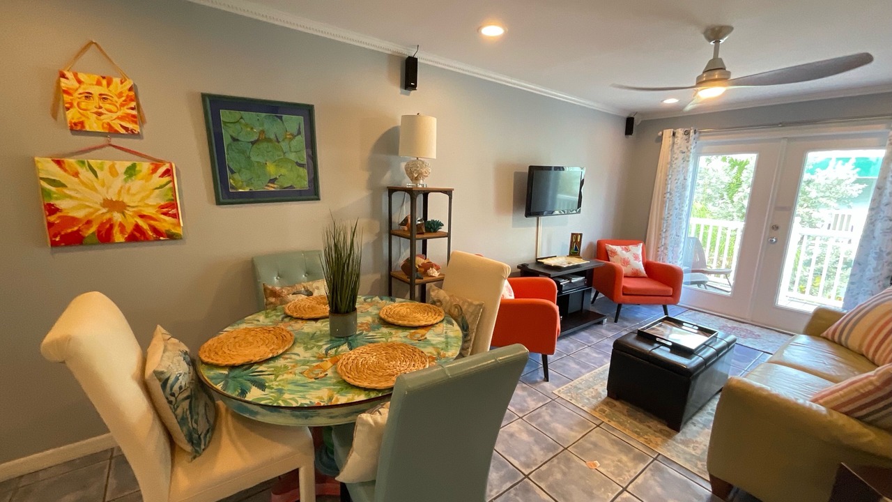 Photo of Livingroom in Truman Annex
