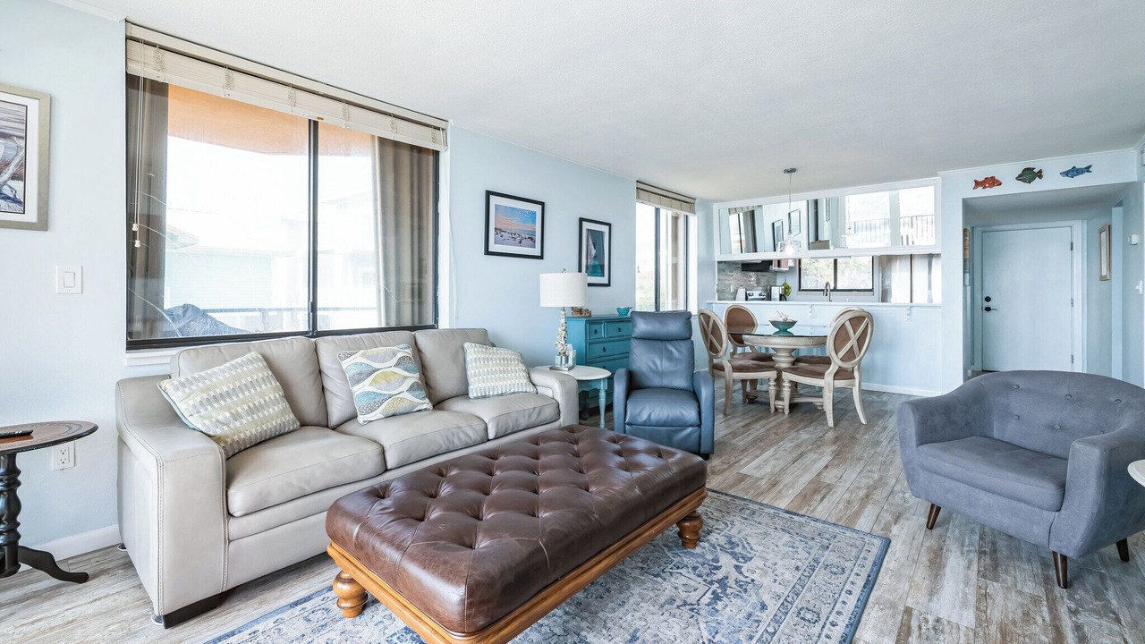 Photo of Livingroom in Pensacola Beach