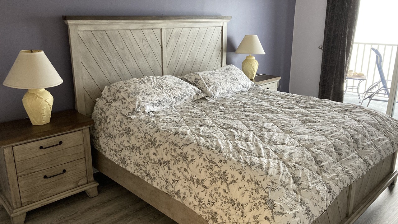 Photo of Bedroom in Redington Shores