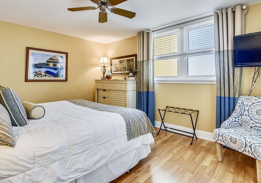 Photo of Bedroom in East Wind North