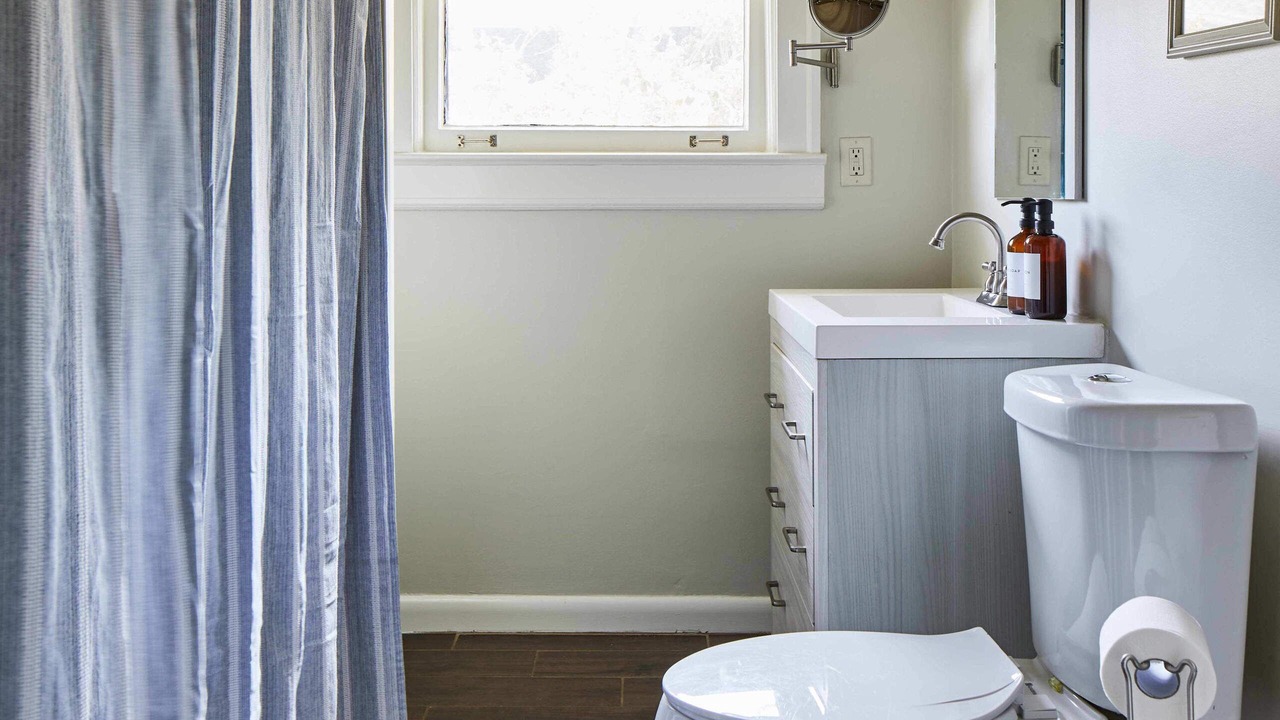 Photo of Bathroom in Forest Park
