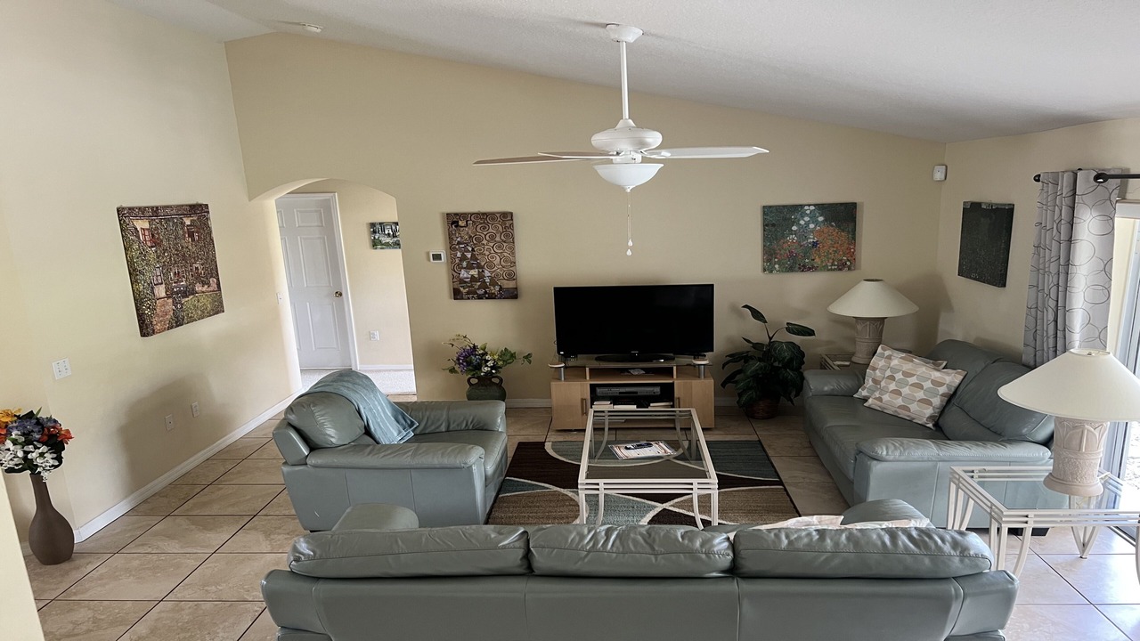 Photo of Bedroom in Tuscan Ridge