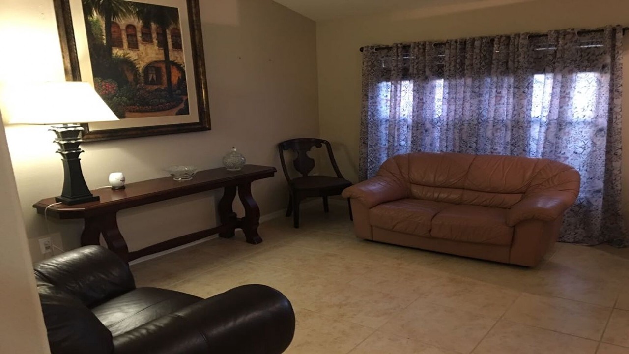 Photo of Livingroom in Highgate Park