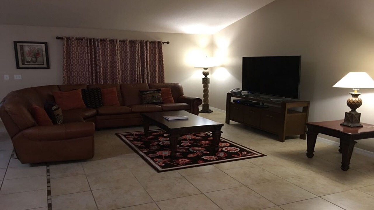 Photo of Livingroom in Highgate Park