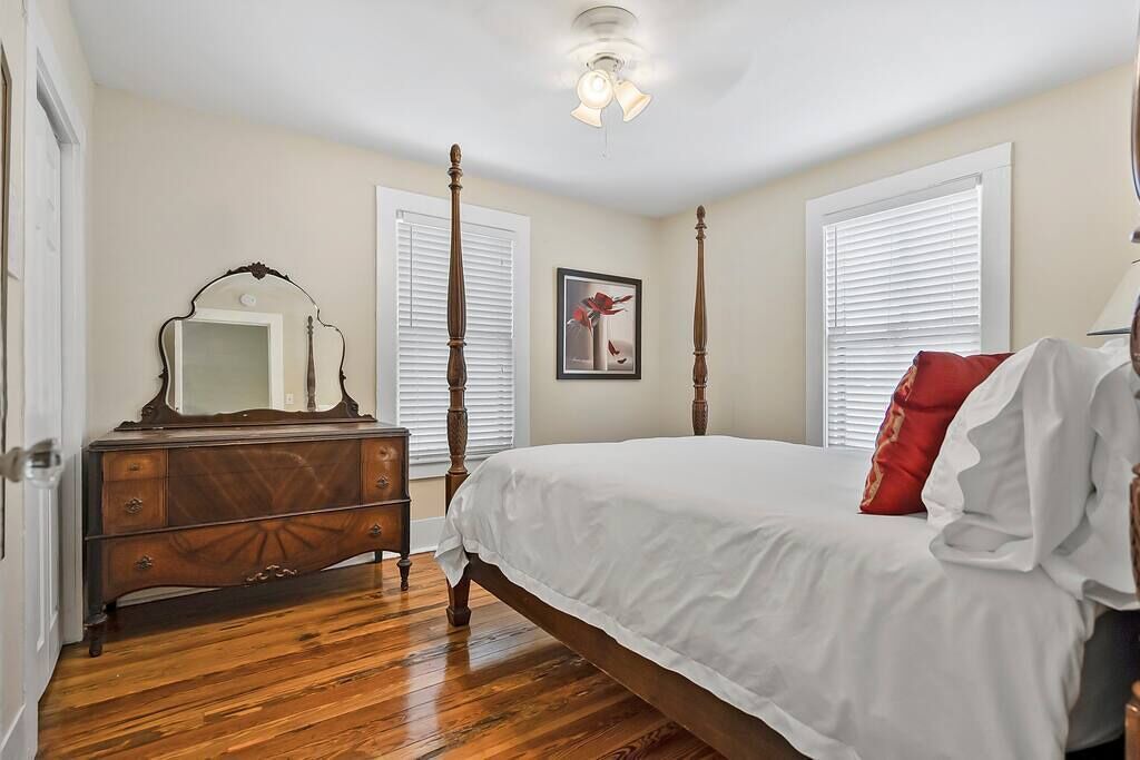 Photo of Bedroom in Downtown Historic District