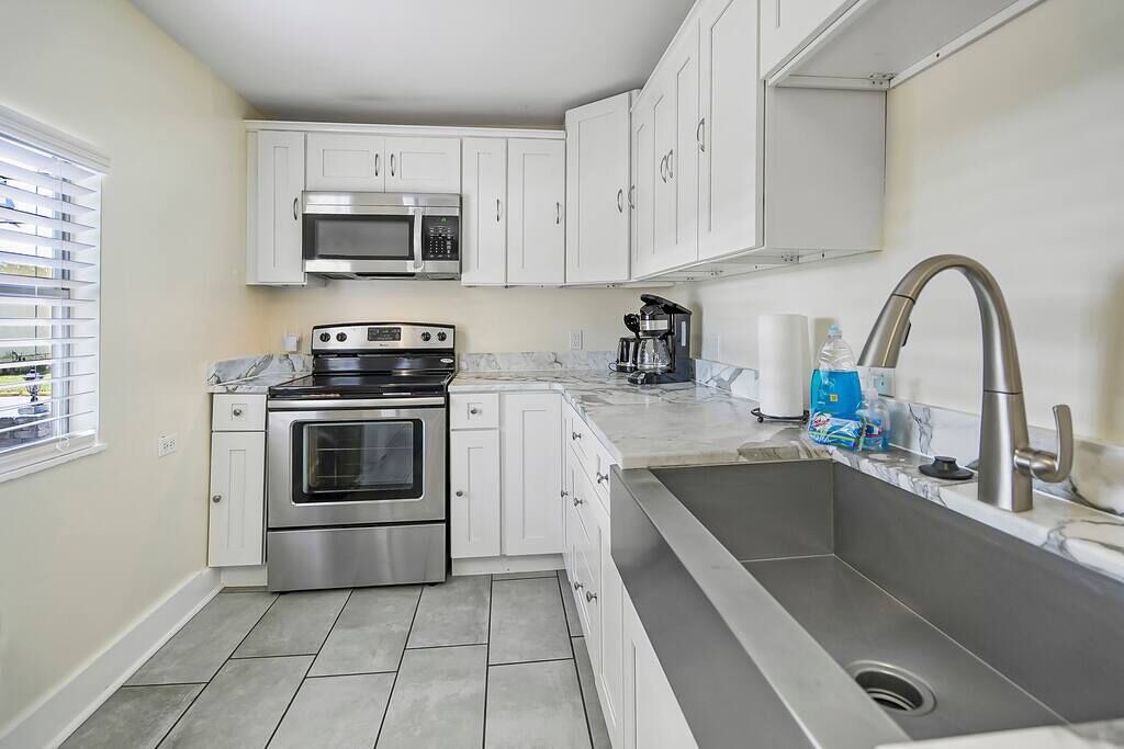 Photo of Kitchen in Downtown Historic District