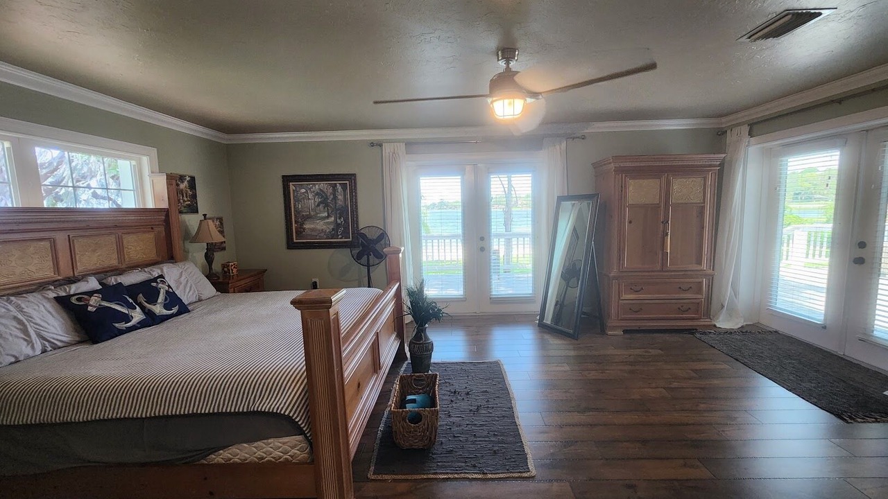Photo of Bedroom in Candler