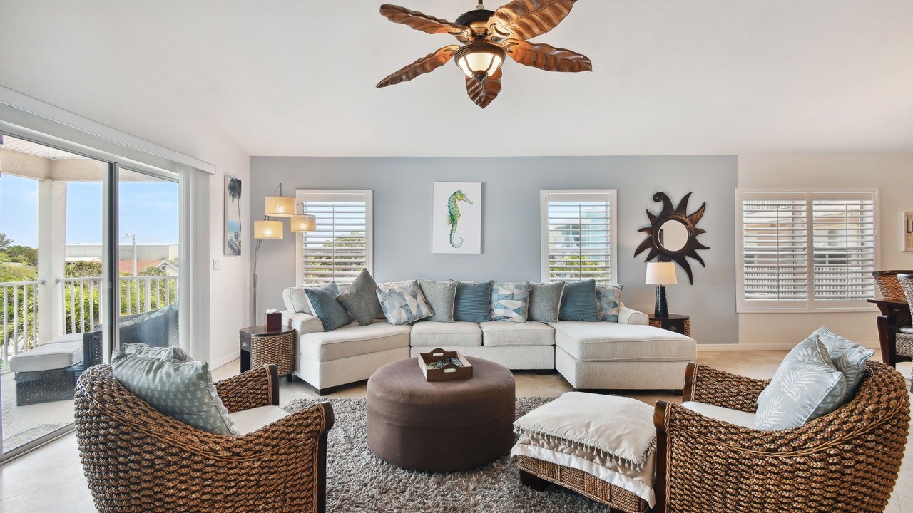 Photo of Livingroom in Independence Square